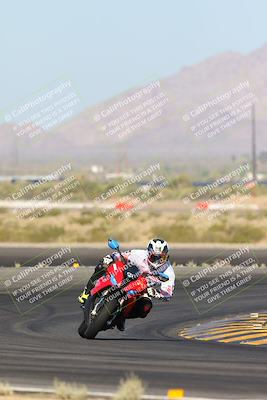 media/May-26-2024-TrackXperience (Sun) [[9b53715927]]/2-Level 3/Session 2 (Turn 11)/